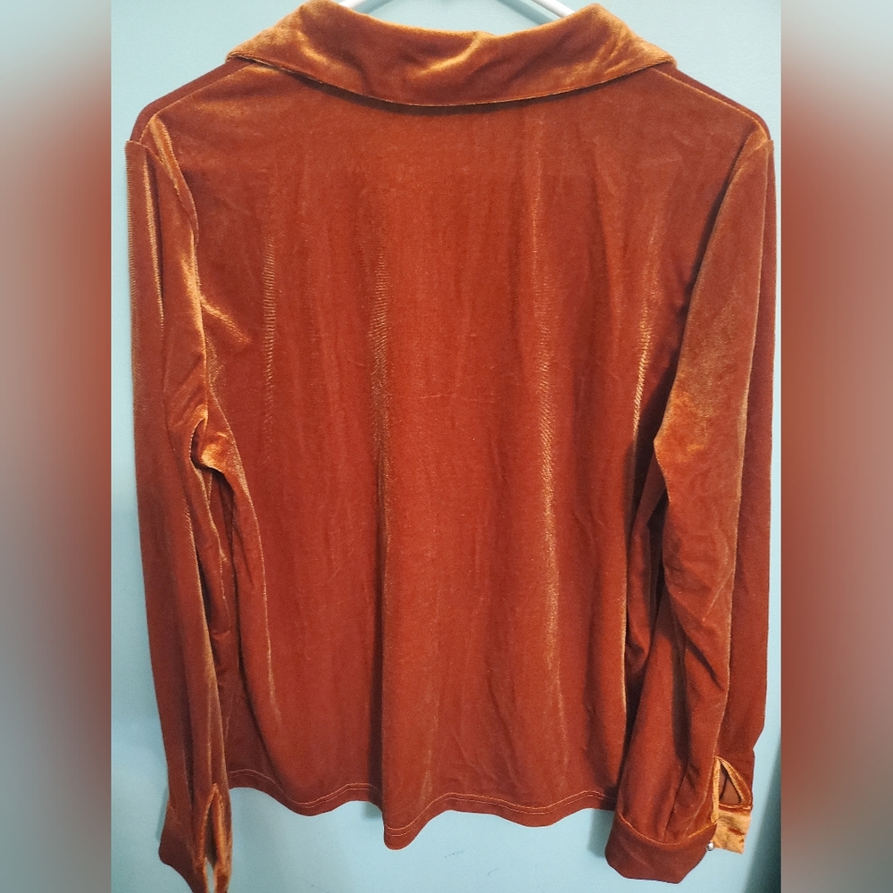 Top - Picture 5 of 5